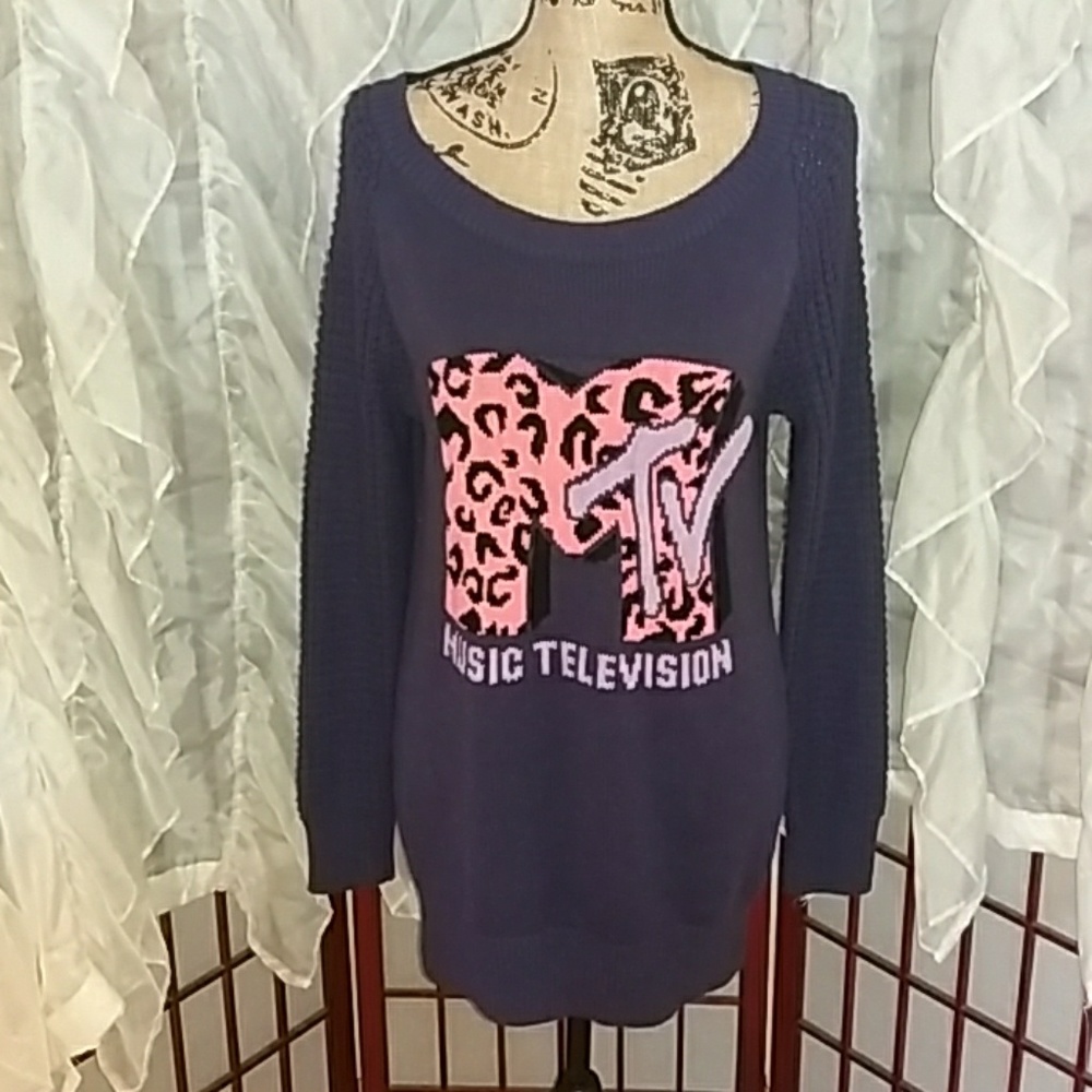 H&M Purple Sweater with Pink Graphic